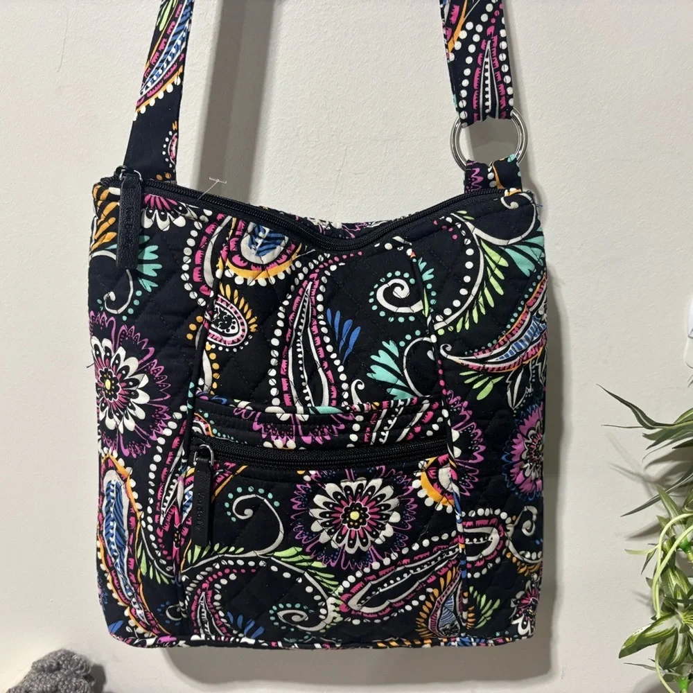 ❤️Vera Bradley Bandana Swirl Hipstet - Picture 5 of 7